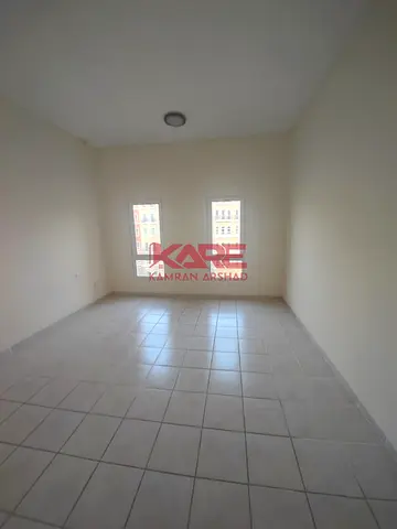 SPACIOUS 2 BEDROOM READY TO MOVE