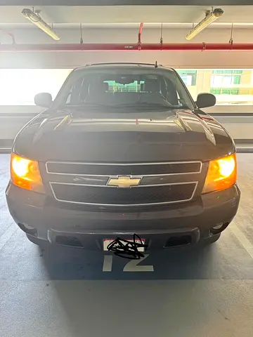 2010 Chevrolet TAHOE — фото 1