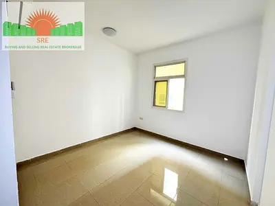 1BR | 1.5 Bathrooms | Open Parking