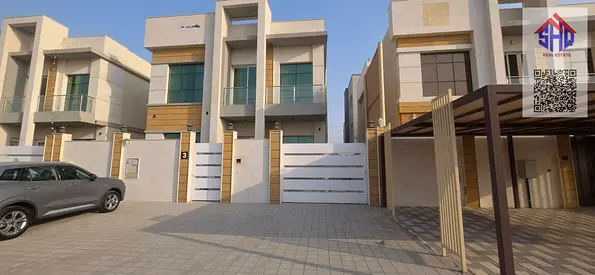 Beautiful villa superdeluxe in al Yasmeen brand new including water and electricity also Central AC