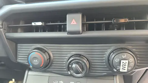 2026 Toyota HILUX 照片 12