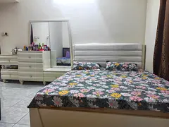Spacious Master Bedroom, attached bath for Rent for Couple or Females