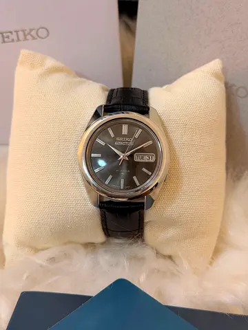 Seiko 5 Actus Ref. 7019-7040 (1974) | 21 Jewels Automatic Japan Vintage Watch | Complete Box