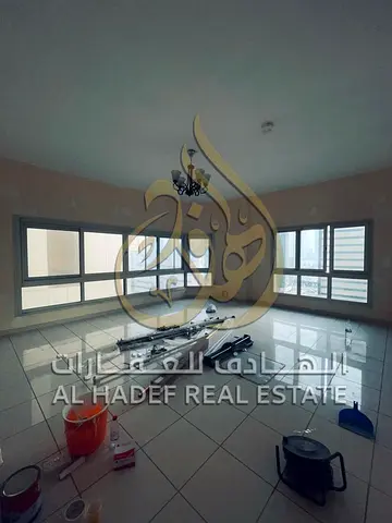 لإيجار السنوي في المجاز 1 – الشارقة