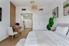 Luxurious Studio with 12 cheques payment