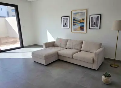 Space-saving sofa bed perfect for living rooms and guest rooms. Easily converts from a comfortable s