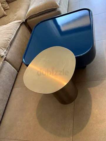 klekktic Modern coffee tables —Glossy metallic blue lacquer and brass finish + stainless steel table