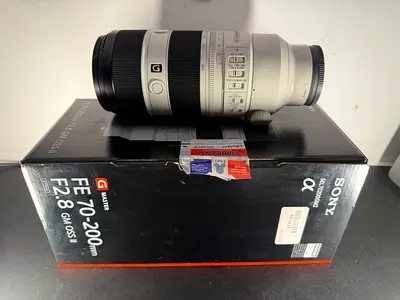 Sony FE 70-200mm f/2.8 GM OSS II Lens