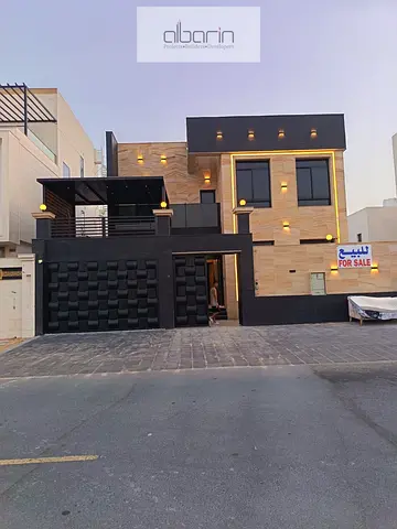 Villa for sale in Ajman, Al Zahia area: 5 master bedrooms and a separate majlis.