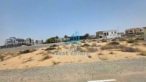 قطعة أرض سكنية للبيع | منطقة موروج د | مدينة تلال | أرضي + موقف سيارات + 5 طوابق | 8072 قدم مربع |