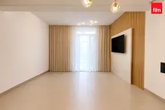 Close To Pool And Park | Upgraded 3Bed Type A Unit — 3