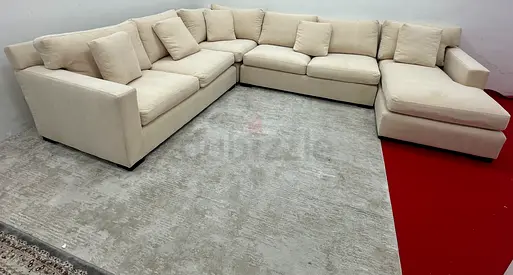 Excellent condition cratebarrel Ushape sofa