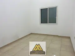 A separate kitchen studio apartment near all services and Mohammed Bin Zayed Road, with easy access