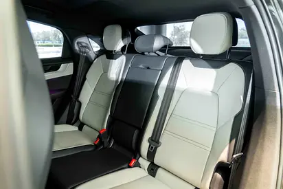 2024 Porsche CAYENNE — миниатюра 17