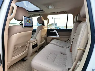 2017 Toyota LAND CRUISER 照片 17