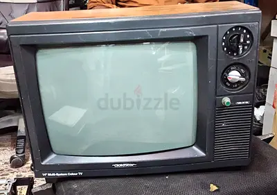 Old GoldStar 12 CRT Multi-System Colour TV – Used, Works (for parts/repair)