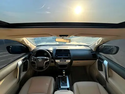 2022 Toyota PRADO — миниатюра 9