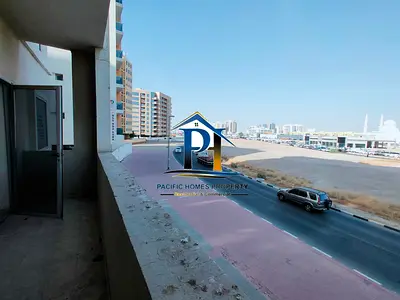 SPACIOUS APARTMENT IN MUHAISNAH LIMITED TIME OFFER 2BHK+3 BATH+PARKING AND MAINTENANCE FEE IN 56K ONLY.