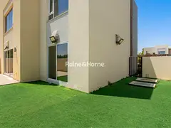 Single Row | Well Maintained | Spacious