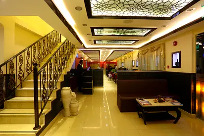 Prime Commercial Space for Sale – Fully Adaptable!