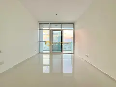 Fitted Kitchen | High Floor | Sky Line View