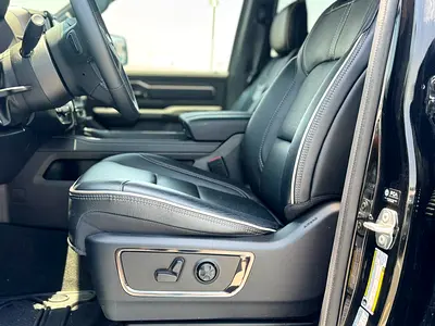 2024 RAM 1500 — миниатюра 8