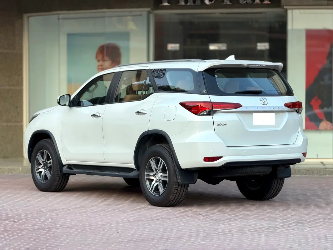 Toyota Fortuner 2024