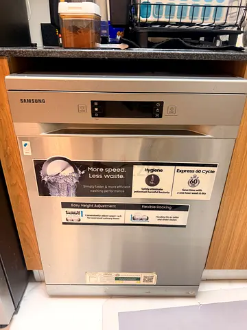 Samsung stainless steel dishwasher - good working condition