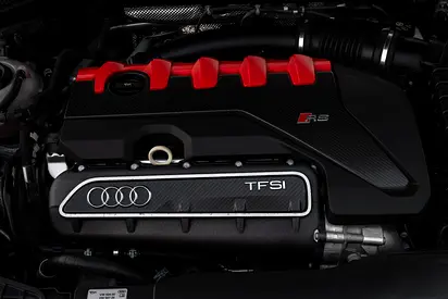 صورة 14 لـ 2022 AUDI RS3