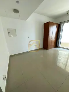 Unfurnished Studio | Vacant | Multiple chqs