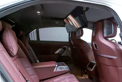 صورة مصغرة 8 لـ 2025 BMW 7-SERIES