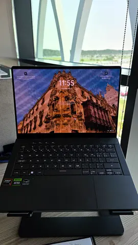 Asus Rog G14 Ryzen 7 16gb, with rtx 4050 Slim NVIDIA GTX Gaming Laptop - 14 Great Condition