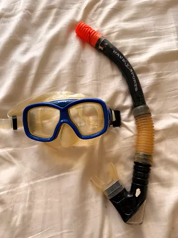 Snorkeling set