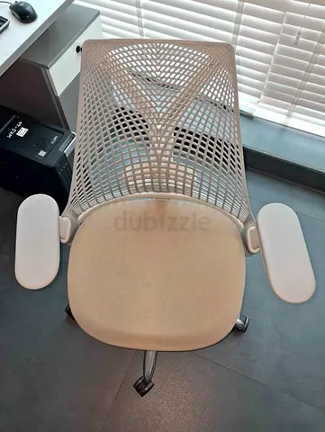 Herman Miller Sayl Office Chair Fully Adjustable Arms With Lumbar Support