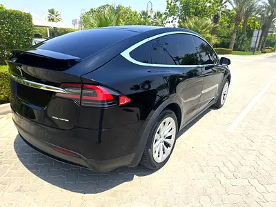 2019 Tesla MODEL X — фото 4