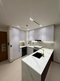 Semi-Furnished 1BR | Vacant | City & Garden View