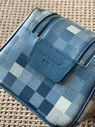 Louis vuitton Dopp kit