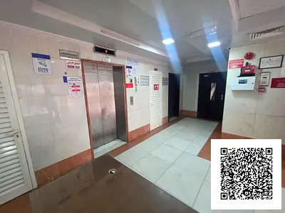 3 BEDROOMS HALL WITH 3 WASHROOM CLOSED TO HASHIM SUPER MRKET
