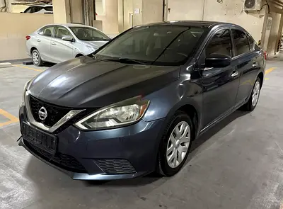 2016 Nissan Sentra SV | 4 cylinder 1.6. Cruise cntrl. Push start. | Well Maintained