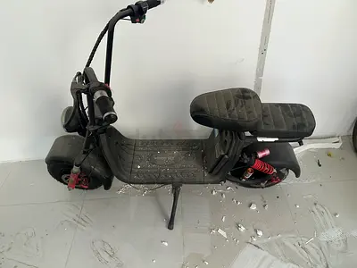 Used three-wheel kids scooter - pink, foldable handle