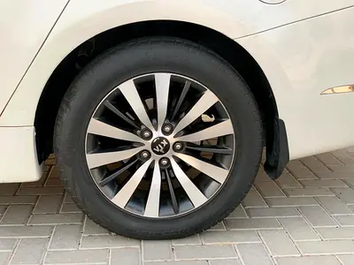 2013 KIA CADENZA 照片 9