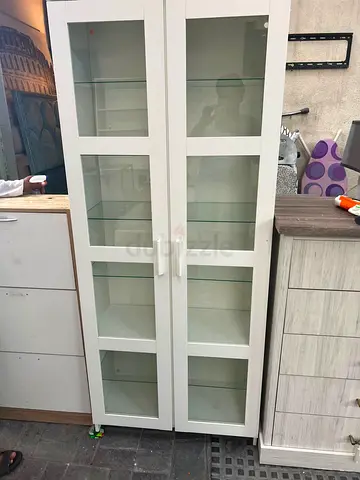 White Glass-Front Display Cabinet / Storage Cupboard - Good Condition