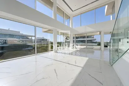Rare Large Duplex | Premium Finishes | Vacant