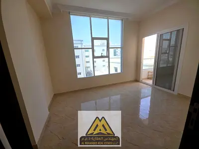إذا كنت تبحث عن شقة مميزة بسعر مناسب في قلب النعيمية 1 – عجمان، فهذه فرصة رائعة للسكن في موقع حيوي قريب من جميع الخدمات. تتميز الشقة بتشطيب راقٍ، ومسا