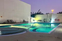 Offer Price | Private garden |Family community