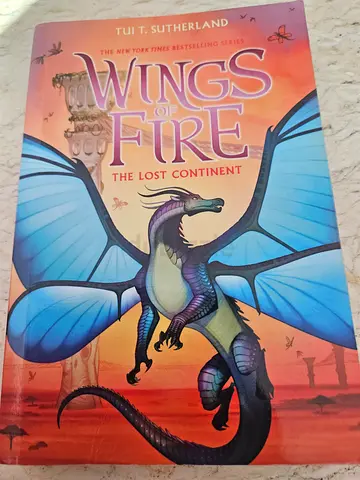 Wings of Fire: The Lost Continent (Tui T. Sutherland) - Paperback