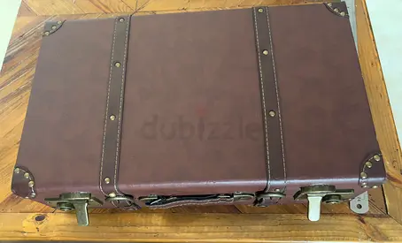 Suitcase Vintage Style Carry On Case