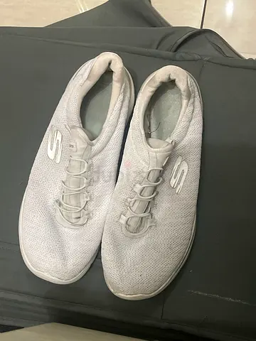 White Sketchers Size 38 Sneakers