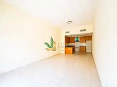 Vacant | Close to Metro | Multiple Options