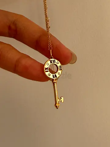 Tiffany pedant with chain authentic